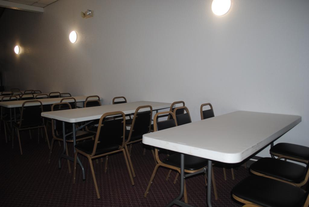 Quality Inn - Redwood Falls エクステリア 写真